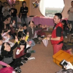 Andy K: birthday parties hong kong childrens shows magic juggling functions birthdays party hong kong 生日會派對、小丑、扭汽球、­雜耍雜技, 舞蹈  遊戲, 小丑扭汽球、雜耍雜技