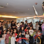 Funny Benn: birthday parties hong kong childrens shows magic juggling functions birthdays party hong kong 生日會派對、小丑、扭汽球、­雜耍雜技, 舞蹈  遊戲, 小丑扭汽球、雜耍雜技