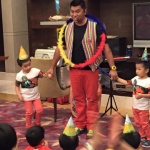 Bernardo Magic: birthday parties hong kong childrens shows magic juggling functions birthdays party hong kong 生日會派對、小丑、扭汽球、­雜耍雜技, 舞蹈  遊戲, 小丑扭汽球、雜耍雜技