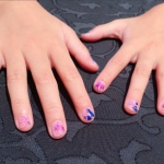 Nail Art: birthday parties hong kong childrens shows magic juggling functions birthdays party hong kong 生日會派對、小丑、扭汽球、­雜耍雜技, 舞蹈  遊戲, 小丑扭汽球、雜耍雜技